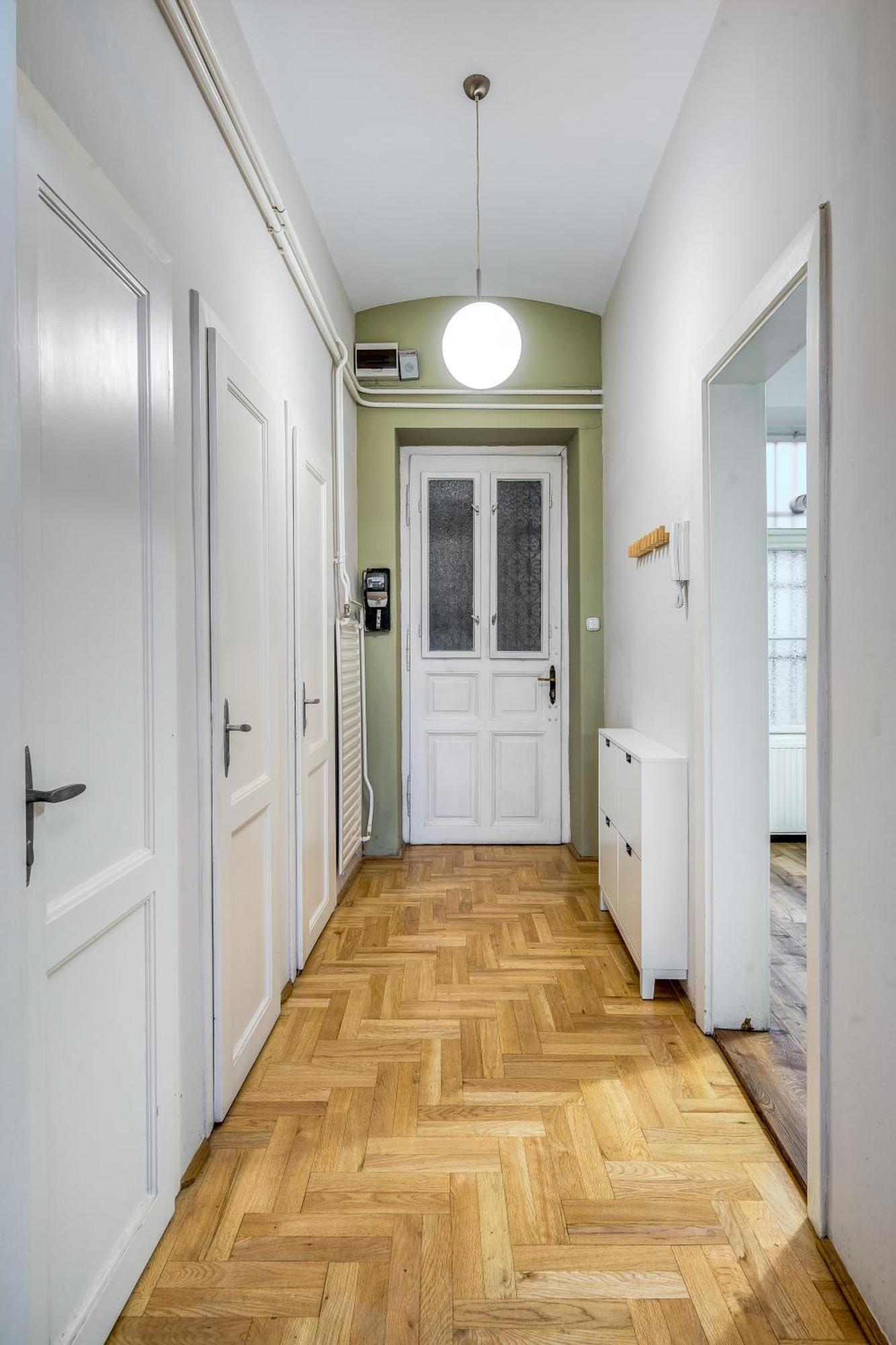 Jokai Hideaway Apartment Budapest Bagian luar foto