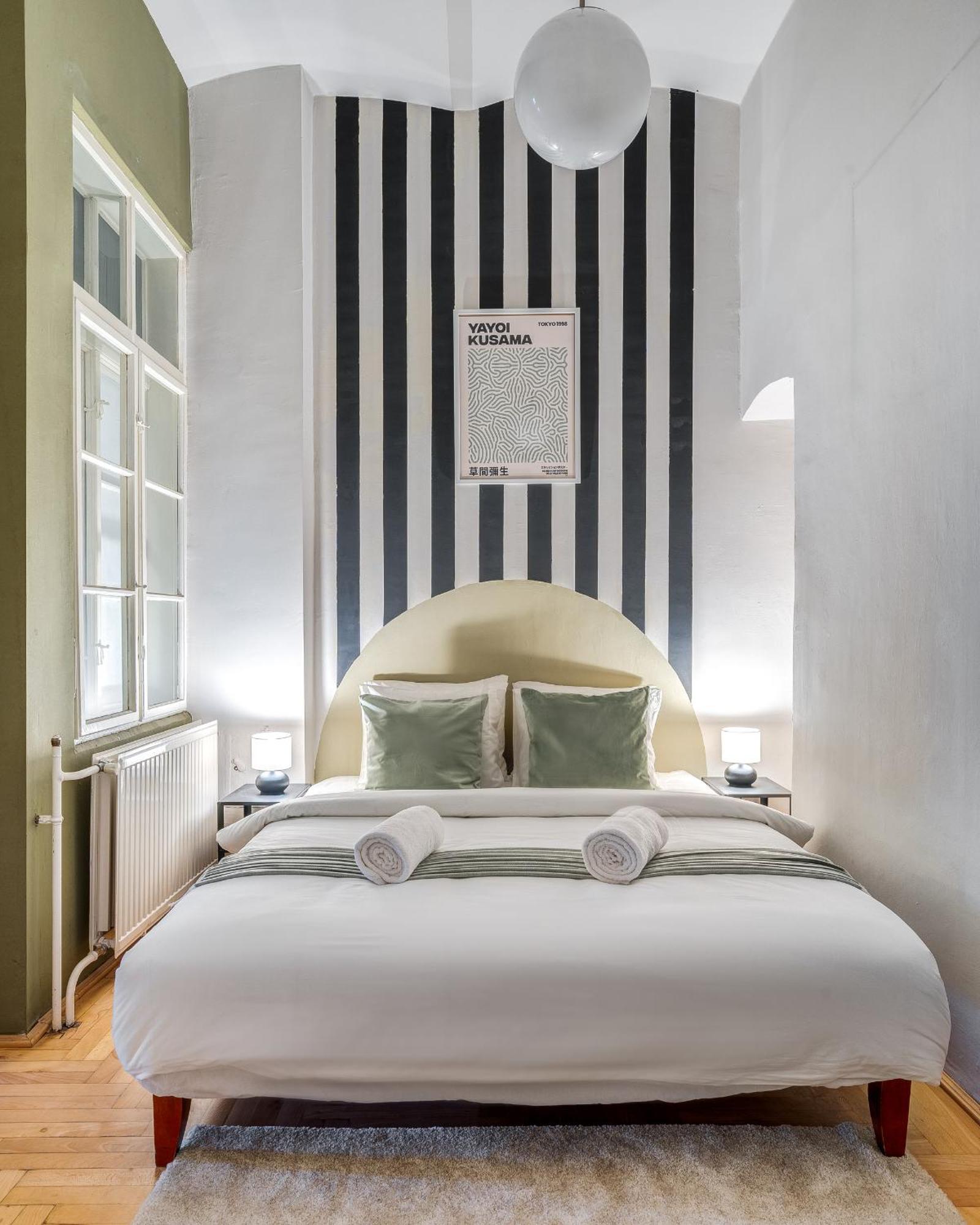 Jokai Hideaway Apartment Budapest Bagian luar foto